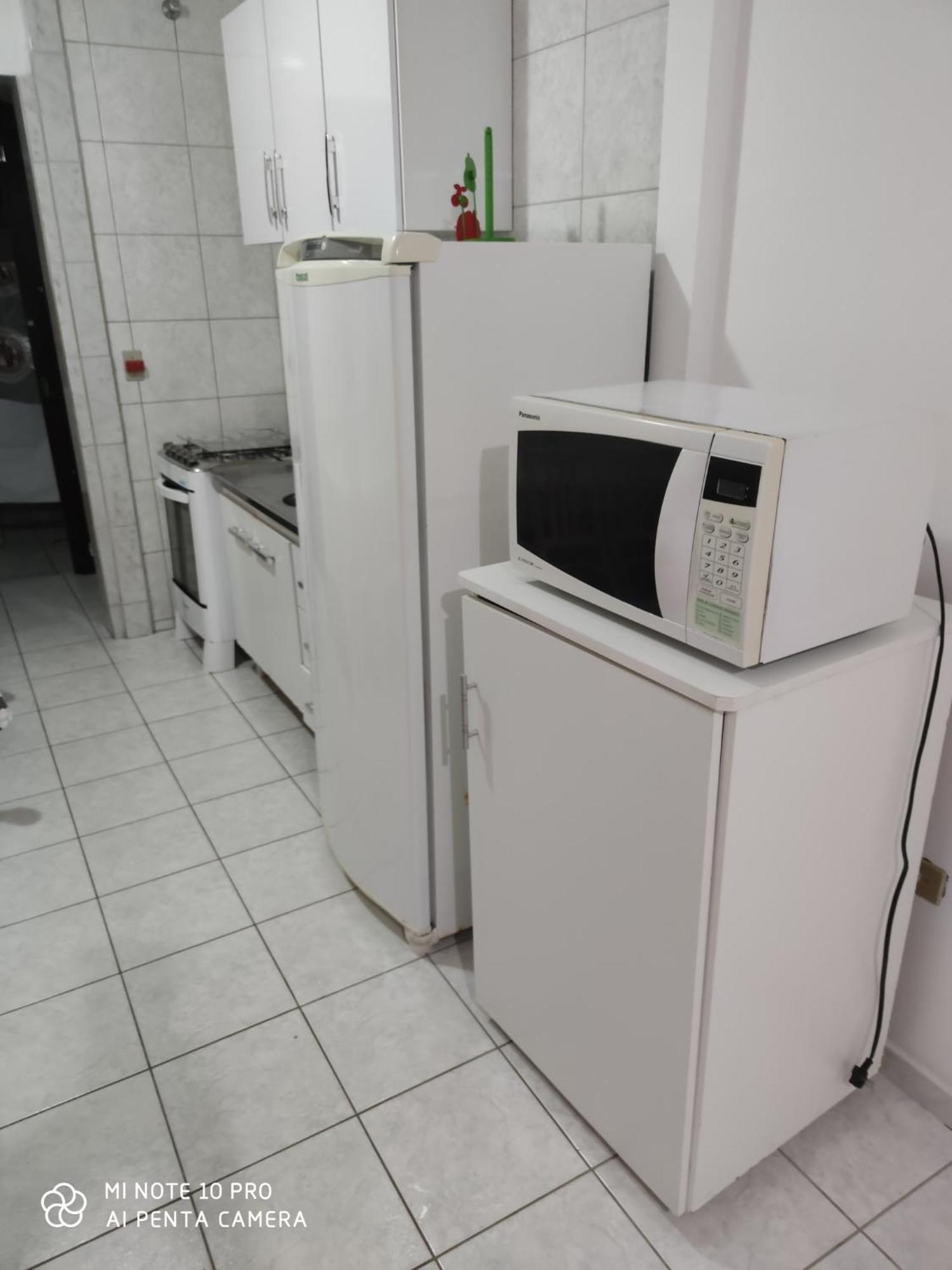 Kitinete Em Matinhos Com Piscina Villa Exterior photo