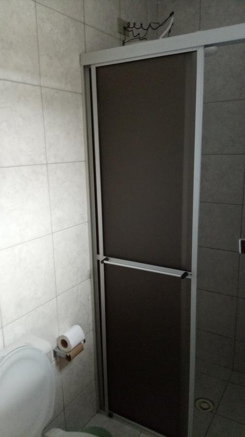 Kitinete Em Matinhos Com Piscina Villa Exterior photo
